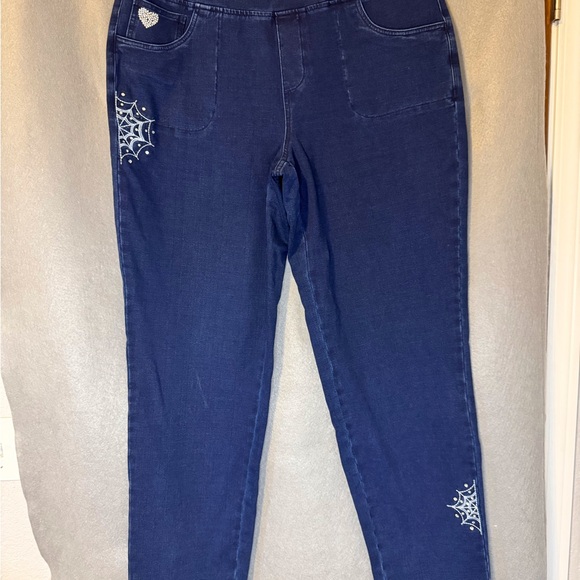 Stylish Dark Blue Straight Leg Jeans with Web Details.  NWT - Picture 1 of 7